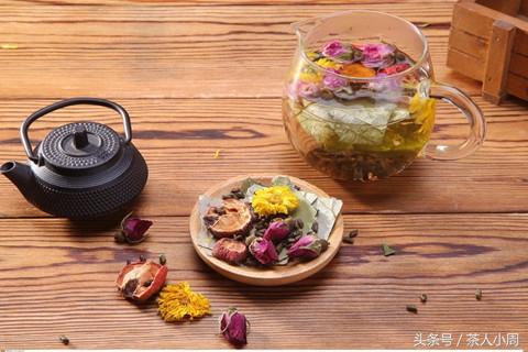 茶人眼里的健康法则，口干舌燥求助乌龙茶