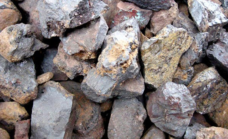 峨眉山大火成岩省中部的二叠纪镁铁–超镁层状侵入体中赋存了攀枝花式钒钛磁铁矿